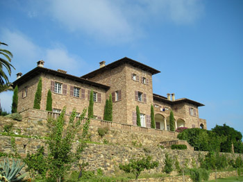 Chateau Volterra Facing North