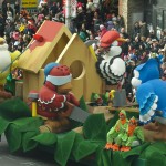 Toronto Santa Claus Parade 10 - Rona Hardware Float