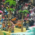 Toronto Santa Claus Parade 14 - Looney Tunes Float