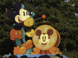 Lead Mickey Mouse Float