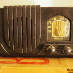 Addison Model L2 (Brown, Bakelite) – Front