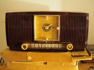 GE Clock Radio (Red and Brown, Plastic) - Front