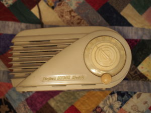 Northern Electric Model 5408 (White, Bakelite) - Front