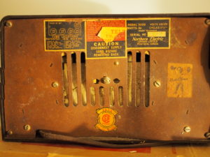 Northern Electric ''Rainbow'' Model 5000 (Brown, Bakelite) - Back