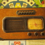 Philco Model 41-226 Art Deco Style (Brown, Wood) – Front